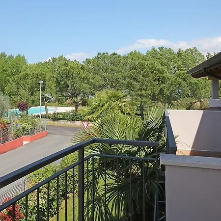 Aurora Apartment Sirmione